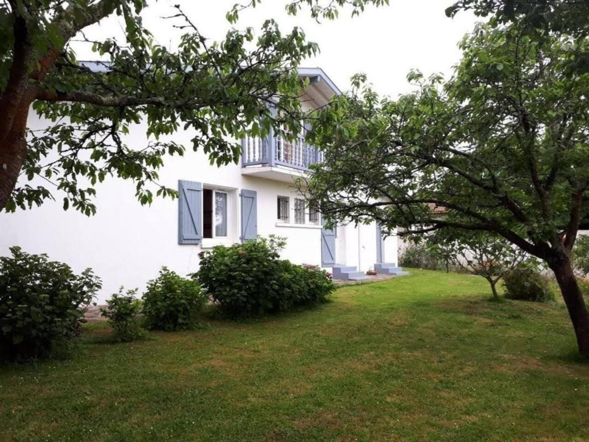 Appartement De Vacances Avec Jardin A Tarnos Exterior photo